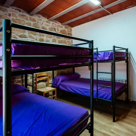 Hostel L'alberg La Rectoria De La Torra *